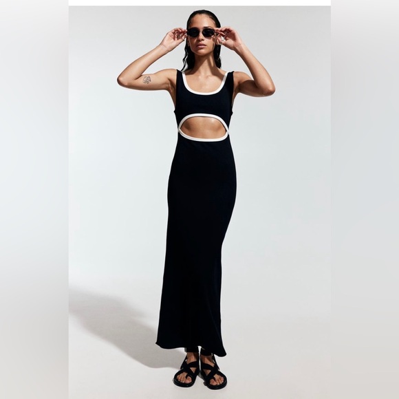 H&M cut out dress - Picture 1 of 4